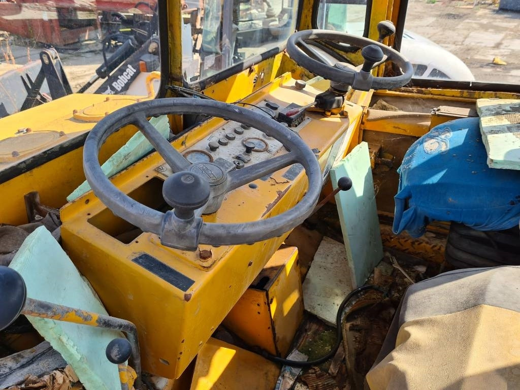 Hamm DV6K - Cilindru compactor pentru asfalt: Foto 3 Hamm DV6K - Cilindru compactor pentru asfalt: Foto 3