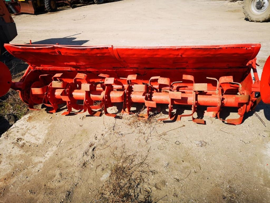 Howard 2005 - Freză de pământ: Foto 2 Howard 2005 - Freză de pământ: Foto 2