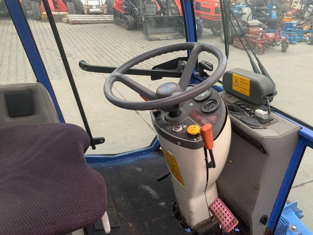 Maşină de tuns iarba Iseki SF 310: Foto 7 Maşină de tuns iarba Iseki SF 310: Foto 7