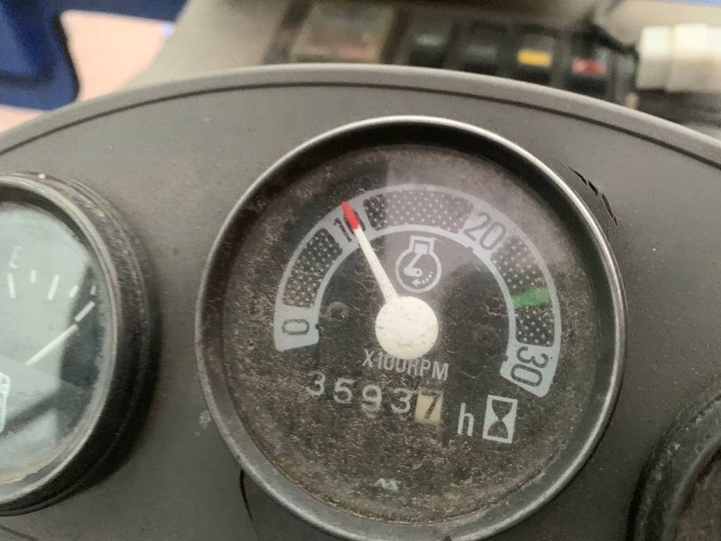 Maşină de tuns iarba Iseki SF 310: Foto 8 Maşină de tuns iarba Iseki SF 310: Foto 8