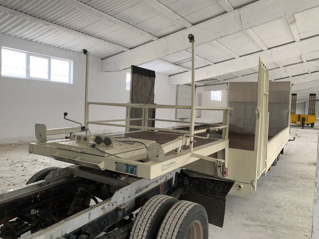 Cap tractoare BE, Autoutilitară cabină dublă Iveco 3551: Foto 10 Cap tractoare BE, Autoutilitară cabină dublă Iveco 3551: Foto 10