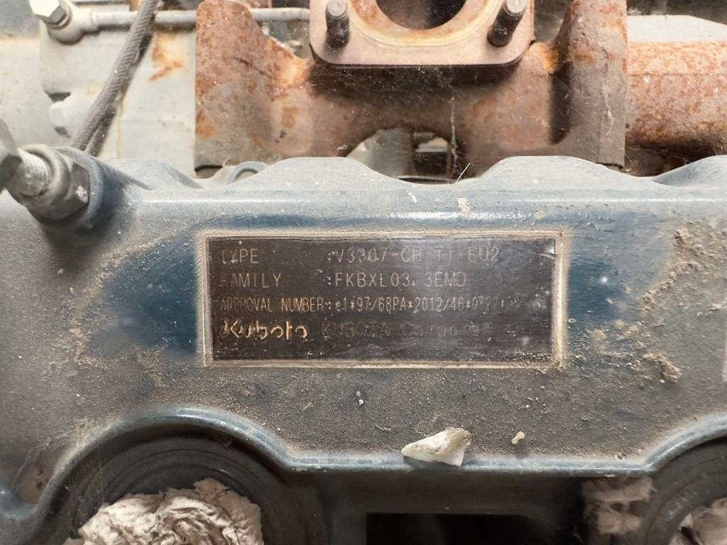 Kubota V3307-T ENGINE - Motor pentru Utilaje constructii: Foto 3 Kubota V3307-T ENGINE - Motor pentru Utilaje constructii: Foto 3