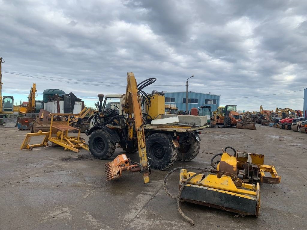 Mercedes-Benz 406A - Maşina comunala: Foto 2 Mercedes-Benz 406A - Maşina comunala: Foto 2