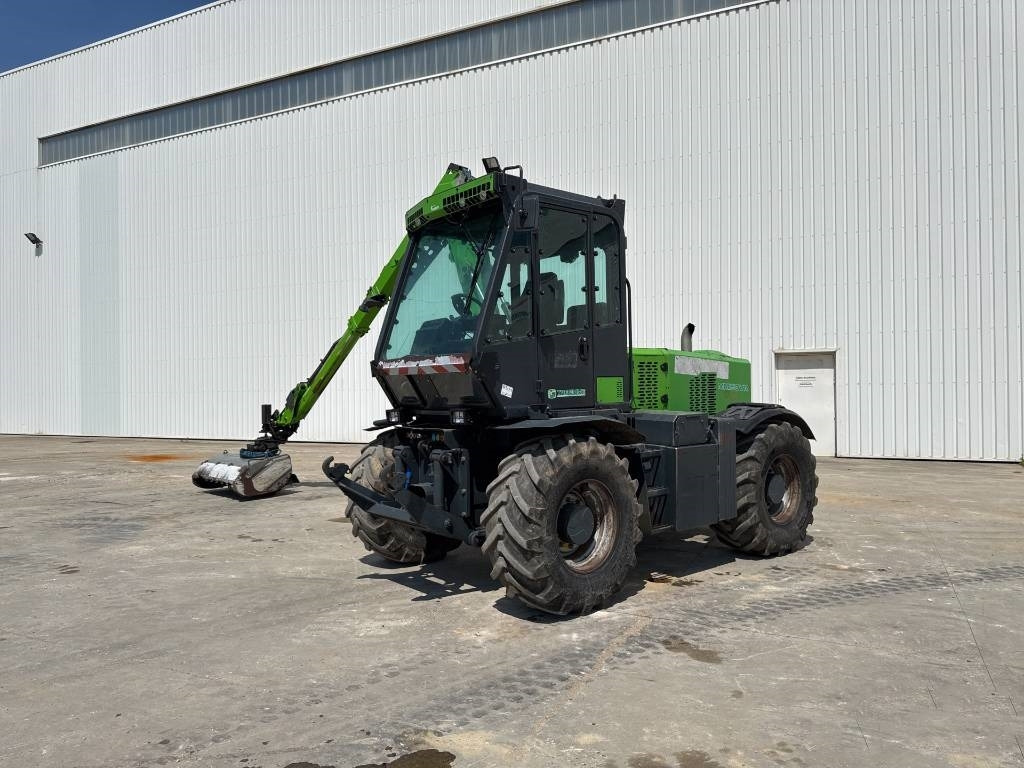 Merlo MM 150 VR - Tractor forestier: Foto 1 Merlo MM 150 VR - Tractor forestier: Foto 1