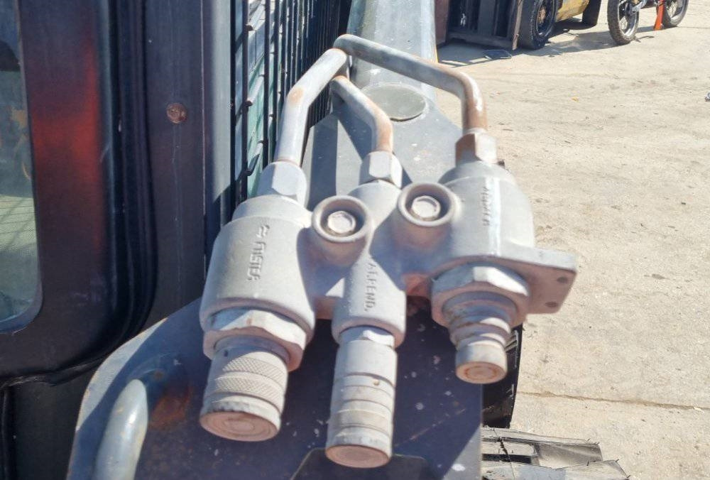 New Holland L 218 - Mini încărcător: Foto 4 New Holland L 218 - Mini încărcător: Foto 4