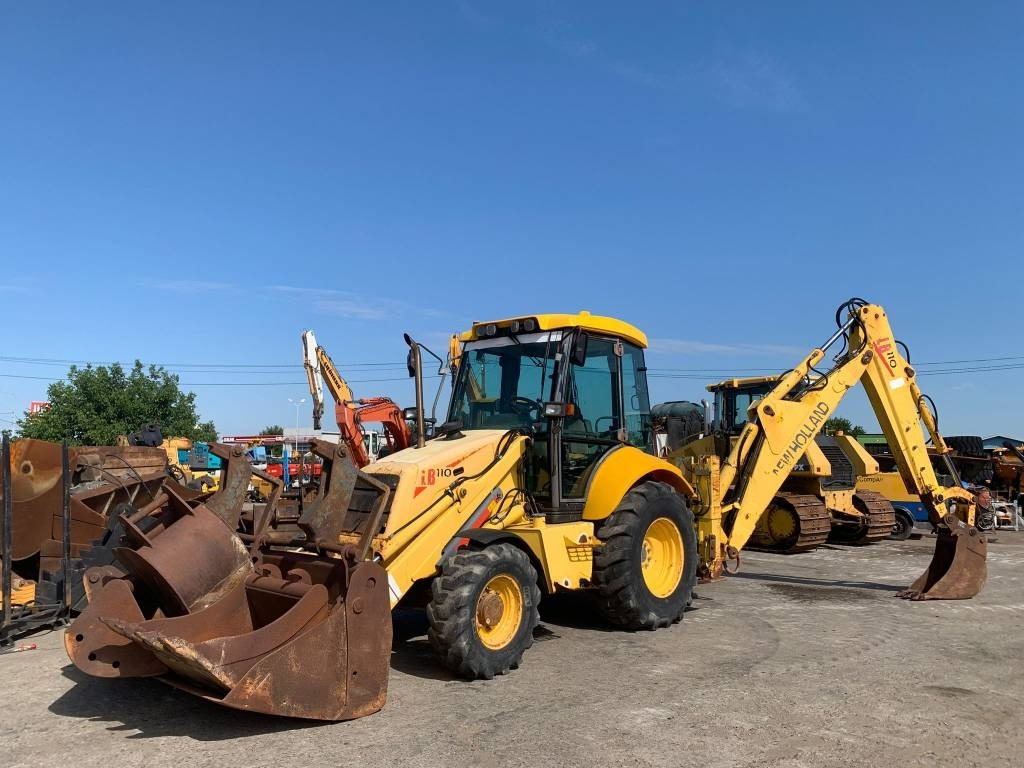 New Holland LB 110-4 PT - Buldoexcavator: Foto 1 New Holland LB 110-4 PT - Buldoexcavator: Foto 1