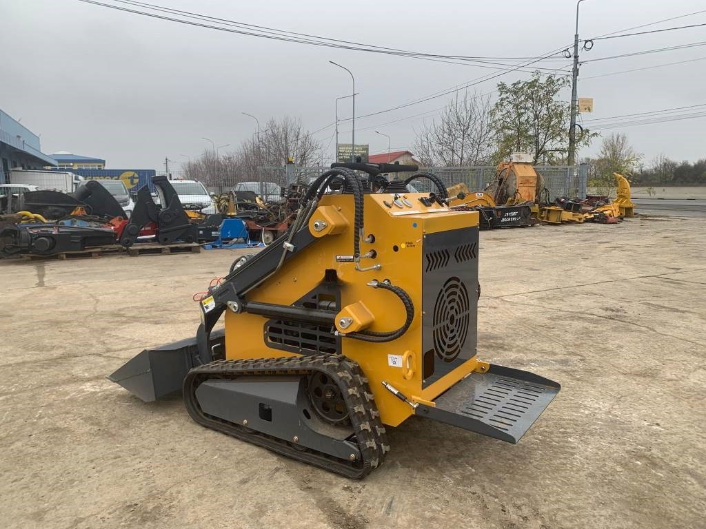 Newrick ZW480 - Mini încărcător: Foto 3 Newrick ZW480 - Mini încărcător: Foto 3