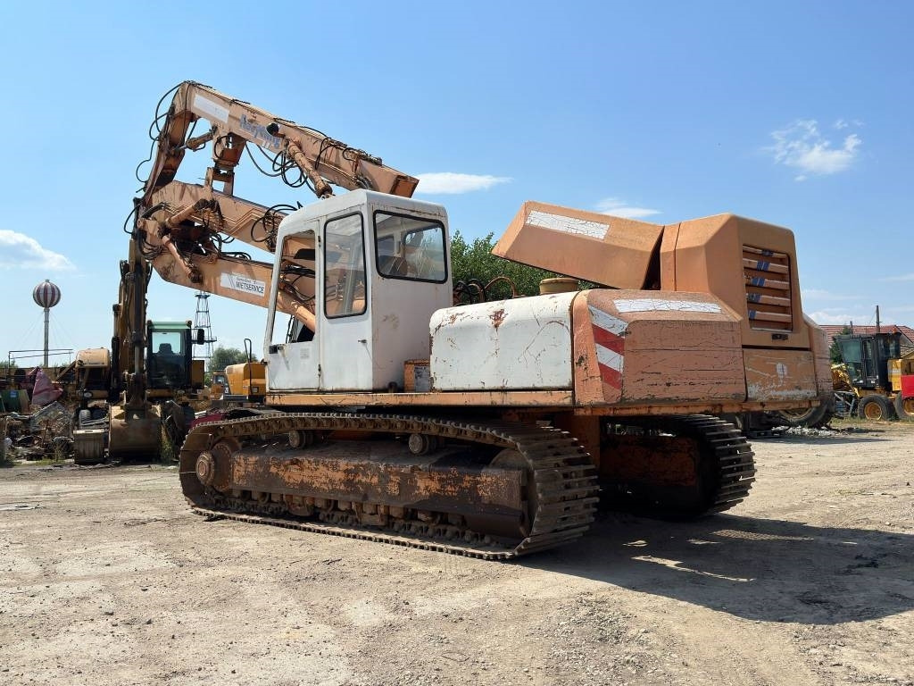 Nobas UB1236 - Excavator pentru demolări: Foto 4 Nobas UB1236 - Excavator pentru demolări: Foto 4