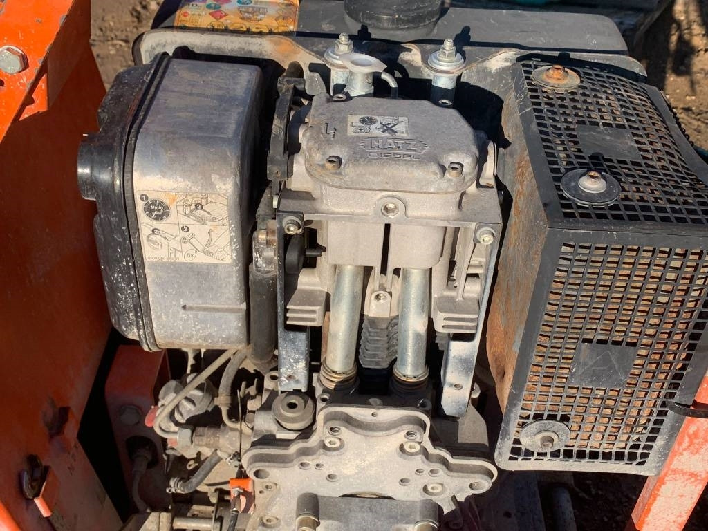 Norton Clipper CSB1 - Maşină de asfaltat: Foto 4 Norton Clipper CSB1 - Maşină de asfaltat: Foto 4