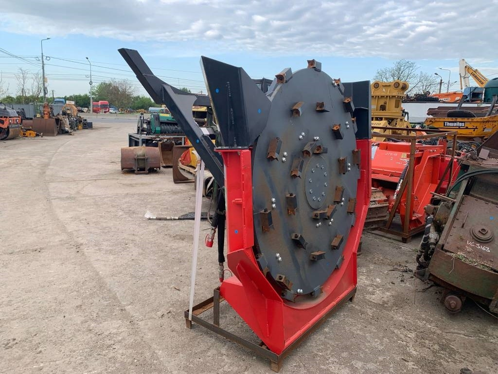 Raytree RMDM70 Mulcher - Tocător forestier: Foto 2 Raytree RMDM70 Mulcher - Tocător forestier: Foto 2