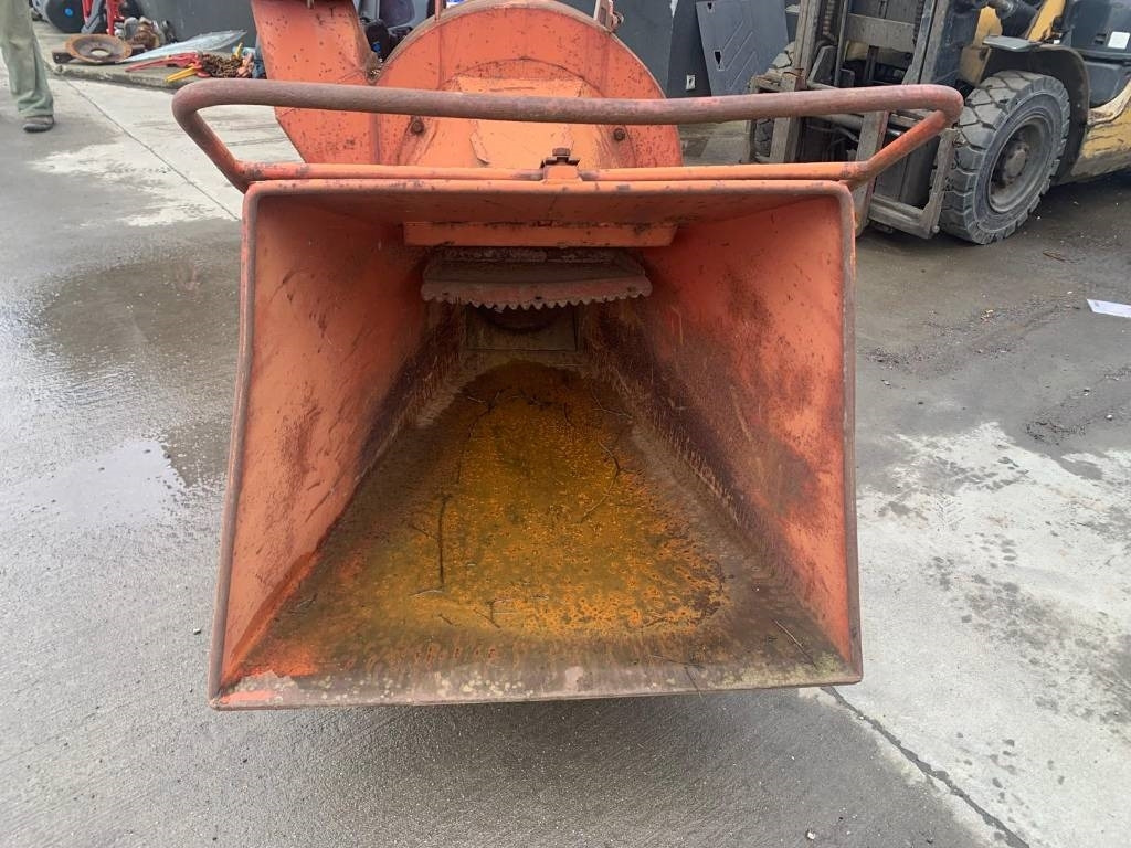 Sasmo HP-20 - Tocător de lemne: Foto 3 Sasmo HP-20 - Tocător de lemne: Foto 3