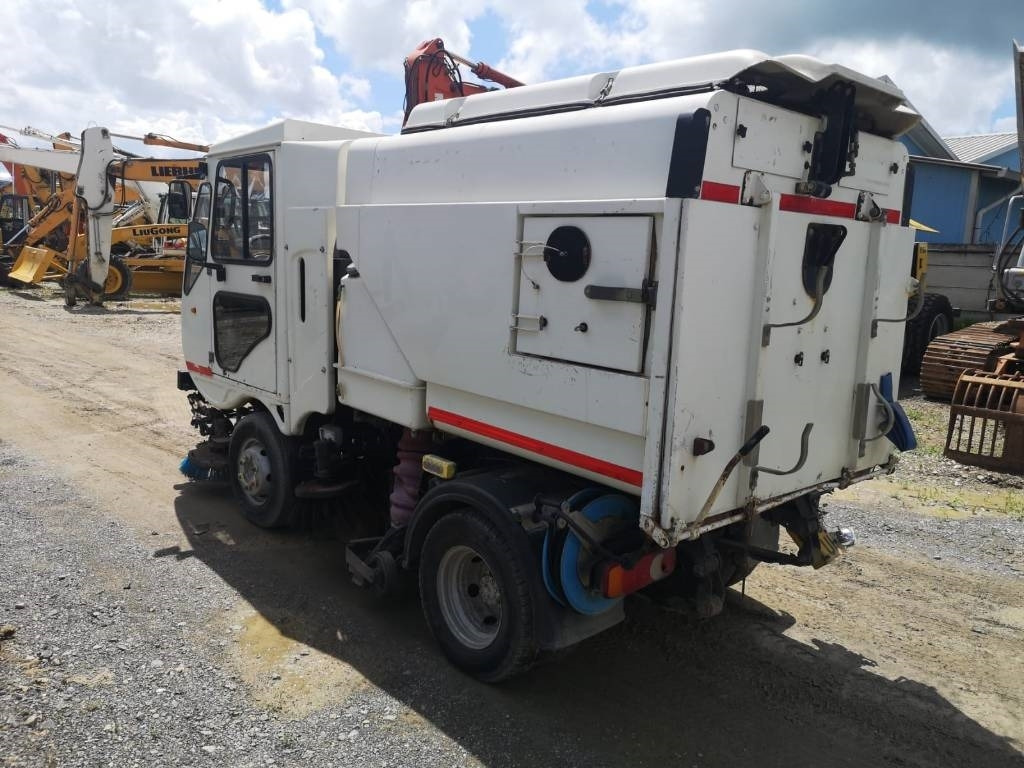 Scarab Minor VM - Măturătoare stradală: Foto 3 Scarab Minor VM - Măturătoare stradală: Foto 3