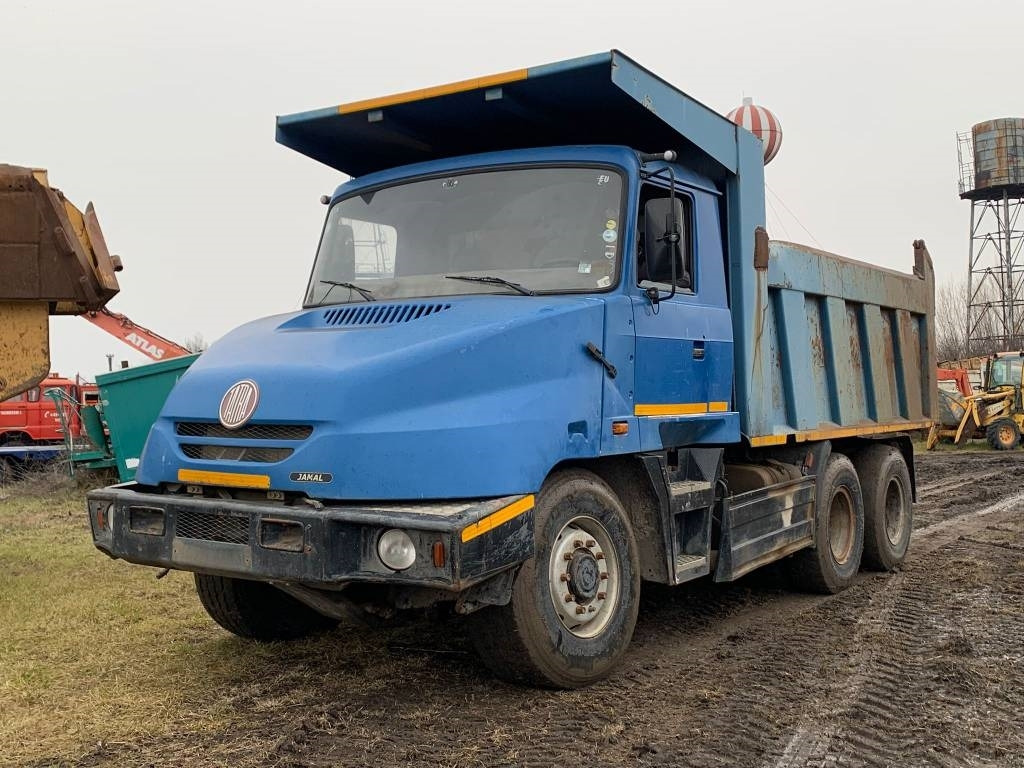 Tatra Jamal - Camion basculantă: Foto 1 Tatra Jamal - Camion basculantă: Foto 1