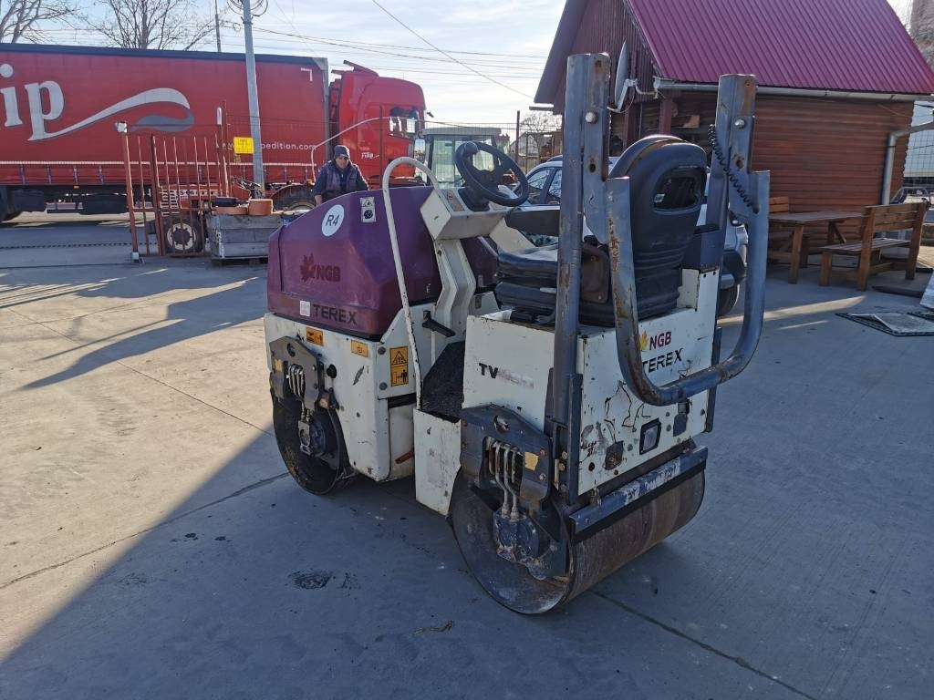Terex TV 800 - Cilindru compactor pentru asfalt: Foto 4 Terex TV 800 - Cilindru compactor pentru asfalt: Foto 4