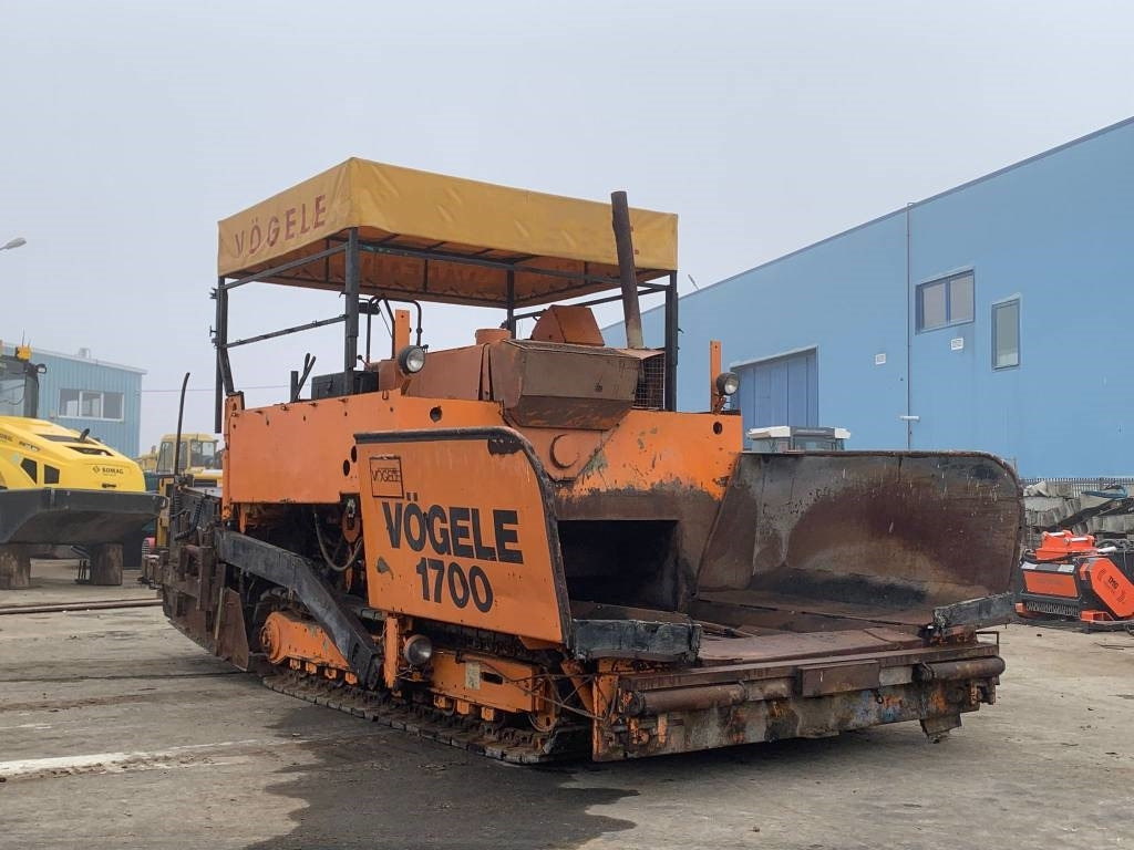 Vögele 1700 - Finisor de asfalt: Foto 1 Vögele 1700 - Finisor de asfalt: Foto 1
