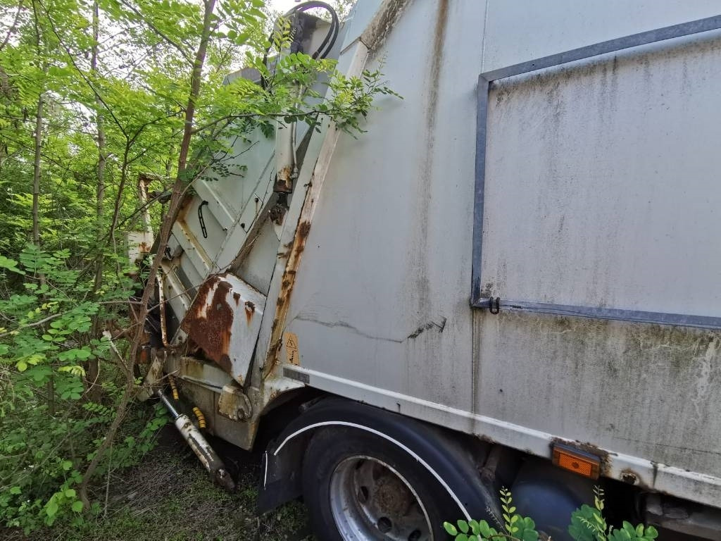 Volvo FL6 - Autogunoiere: Foto 3 Volvo FL6 - Autogunoiere: Foto 3