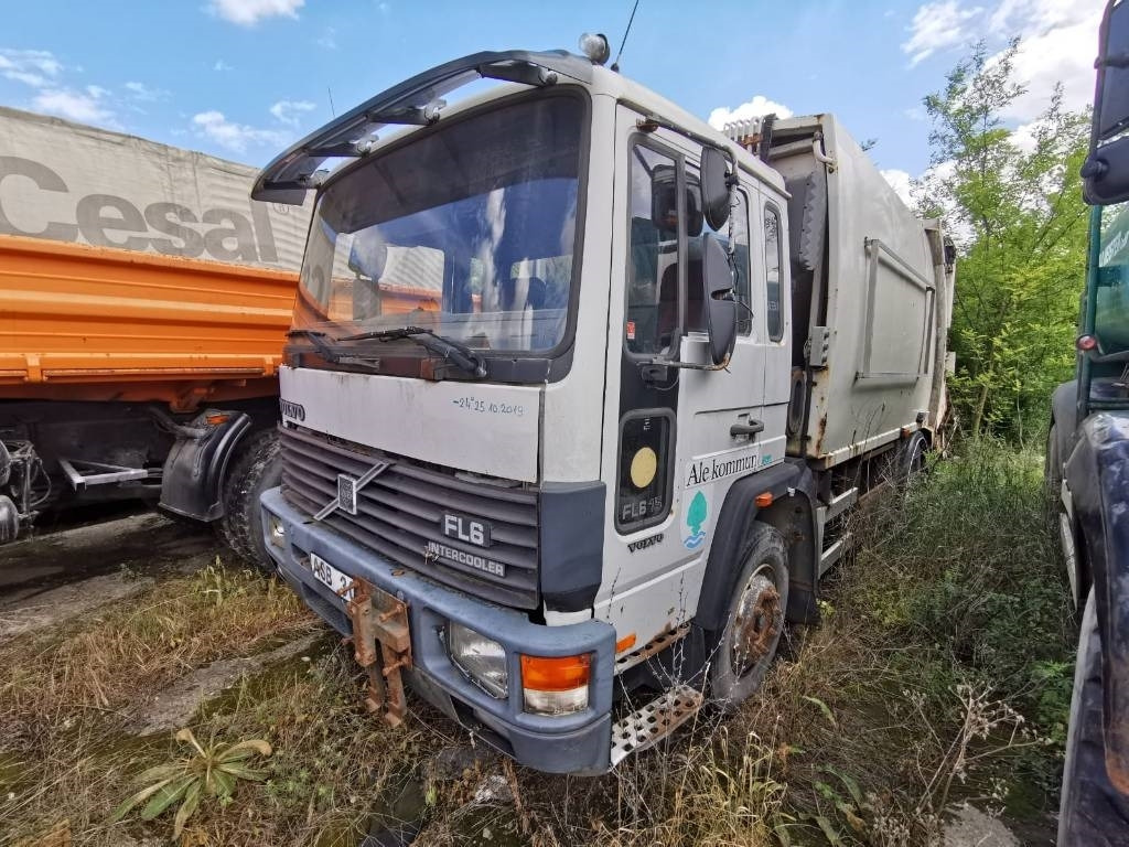 Volvo FL6 - Autogunoiere: Foto 1 Volvo FL6 - Autogunoiere: Foto 1