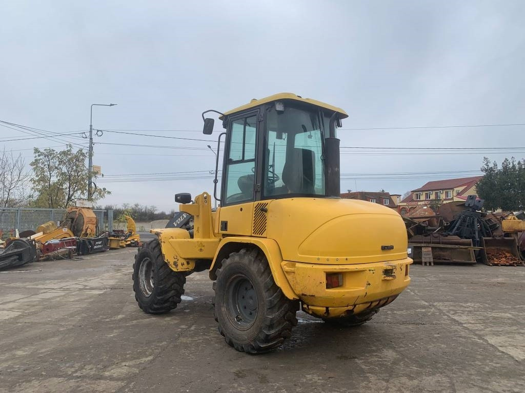 Volvo L 35 B - Încărcător frontal pe pneuri: Foto 4 Volvo L 35 B - Încărcător frontal pe pneuri: Foto 4