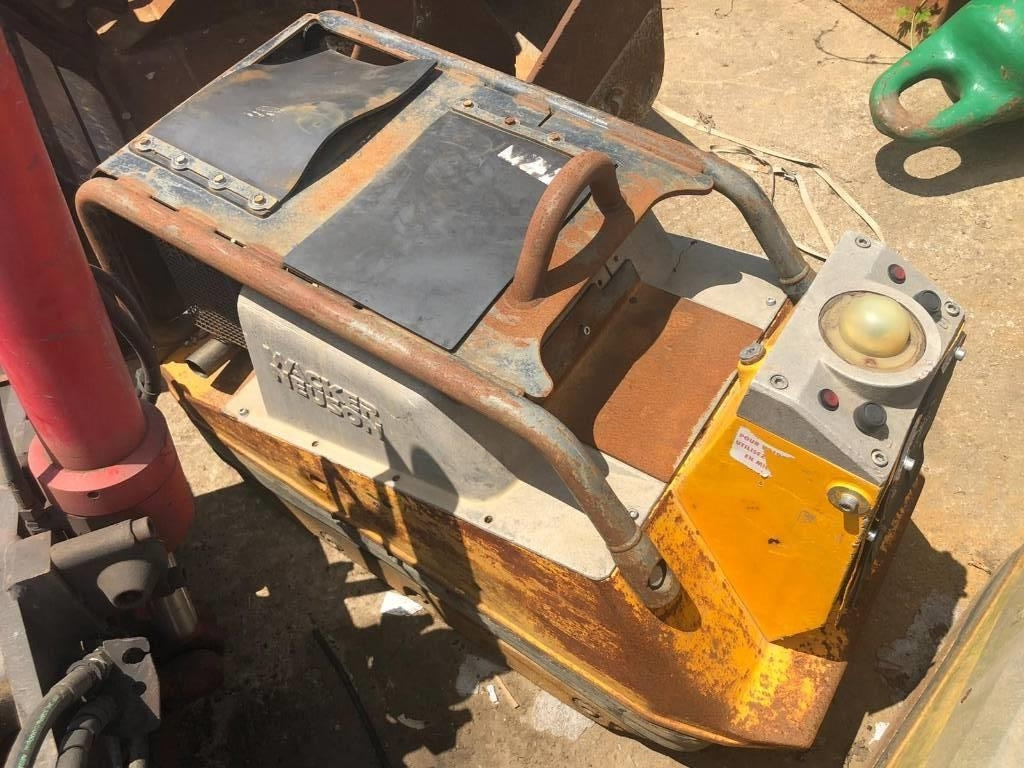 Wacker Neuson DPU7060 - Placă compactoare: Foto 3 Wacker Neuson DPU7060 - Placă compactoare: Foto 3