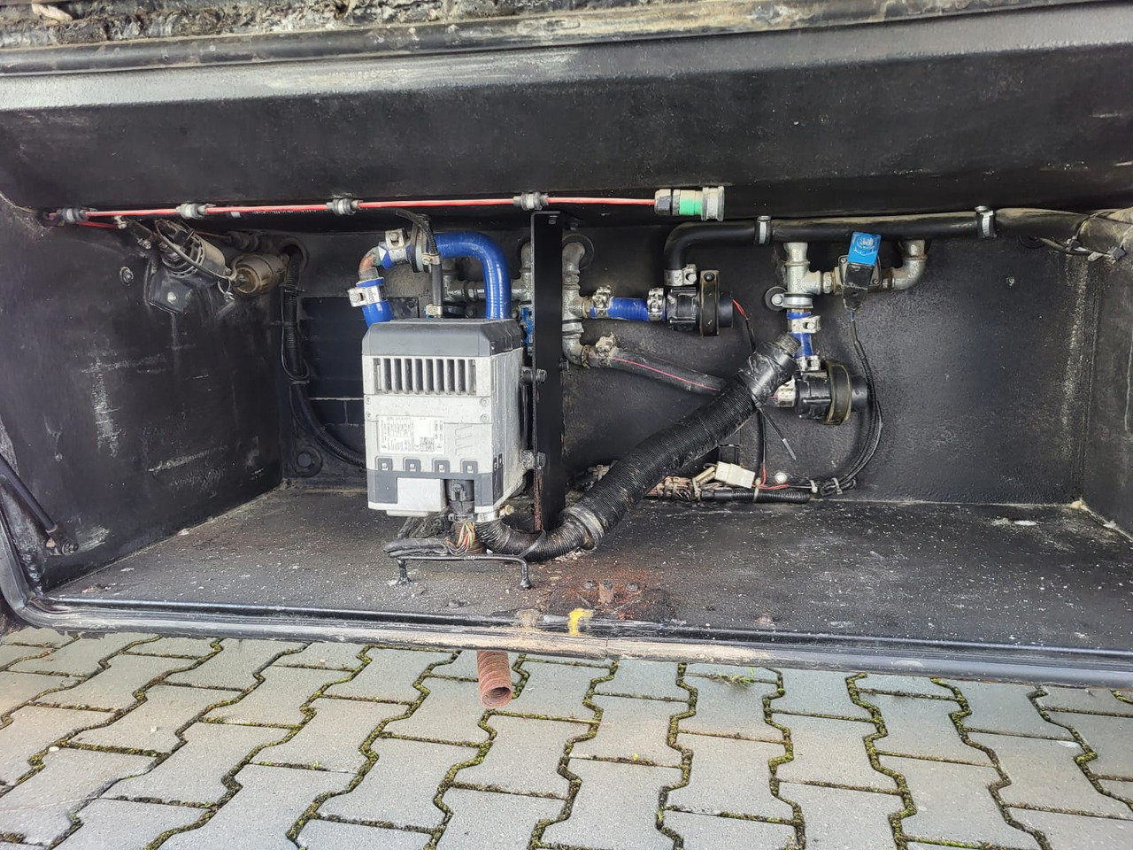 Microbuz, Transport persoane IVECO Daily Kapena- 35 Miejsc: Foto 16