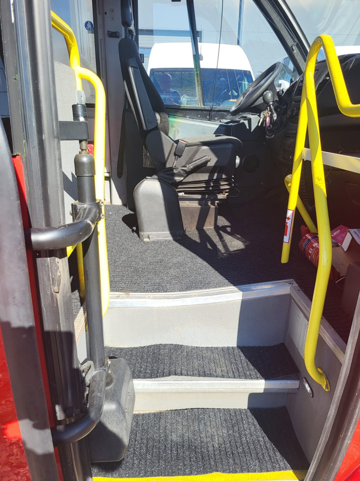 Microbuz, Transport persoane IVECO Daily Kapena- 35 Miejsc: Foto 15
