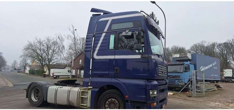 MAN 18.430 TGA G/Haus Hochdach xxl - Cap tractor: Foto 3 MAN 18.430 TGA G/Haus Hochdach xxl - Cap tractor: Foto 3