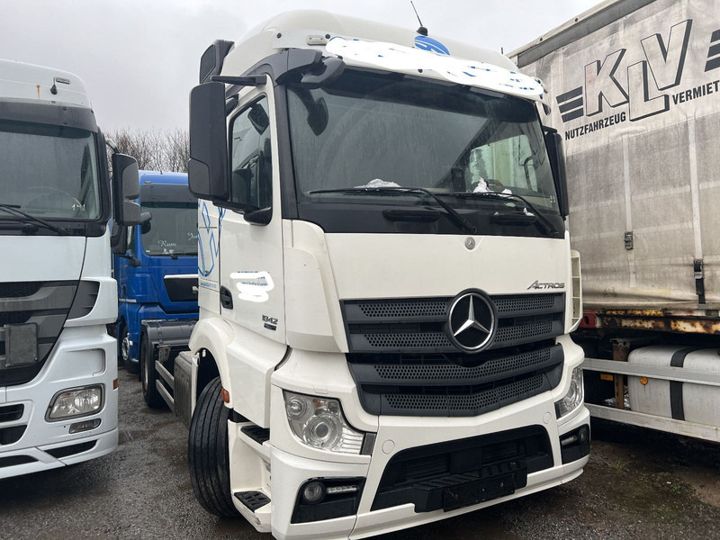 Mercedes-Benz 1842 LS Actros 1-Hand - Cap tractor: Foto 3 Mercedes-Benz 1842 LS Actros 1-Hand - Cap tractor: Foto 3