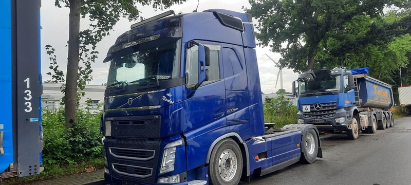 Volvo FH 500 GLobetrotter XL - Cap tractor: Foto 1 Volvo FH 500 GLobetrotter XL - Cap tractor: Foto 1