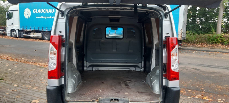 Fiat Scudo Klima 2xSchiebetür - Autoutilitară compactă: Foto 5 Fiat Scudo Klima 2xSchiebetür - Autoutilitară compactă: Foto 5