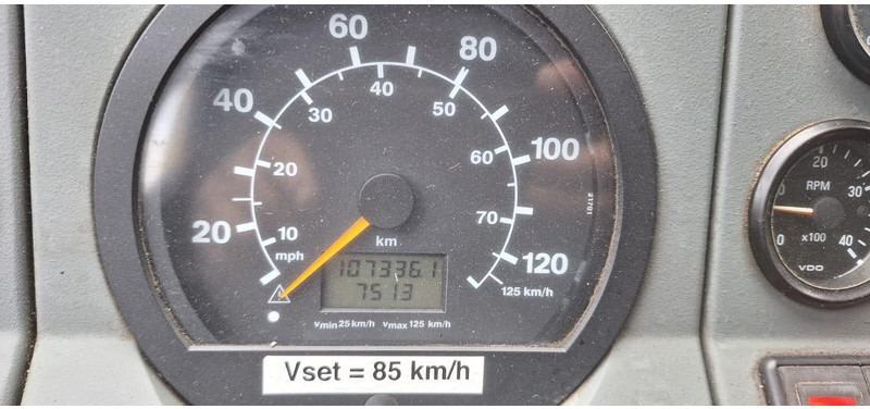 Grove GMK3055 6x6 55To.43Meter - Macara tot teren: Foto 3 Grove GMK3055 6x6 55To.43Meter - Macara tot teren: Foto 3