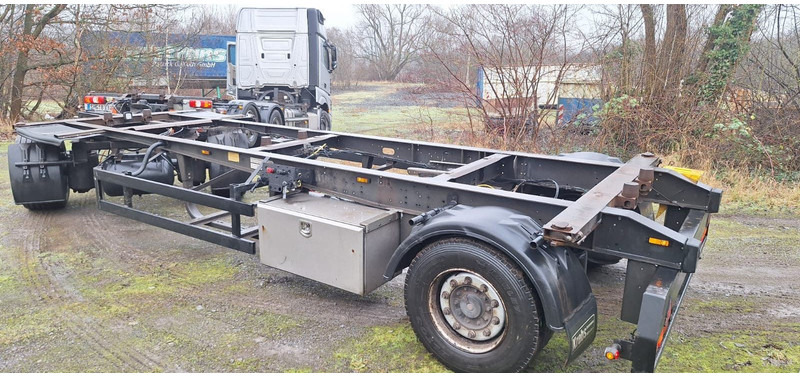 Kögel AWE 20 BDF Anhänger - Remorcă transport containere/ Swap body: Foto 2 Kögel AWE 20 BDF Anhänger - Remorcă transport containere/ Swap body: Foto 2