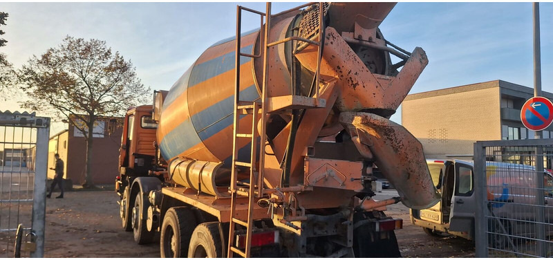 MAN F14 - Autobetonieră: Foto 4 MAN F14 - Autobetonieră: Foto 4