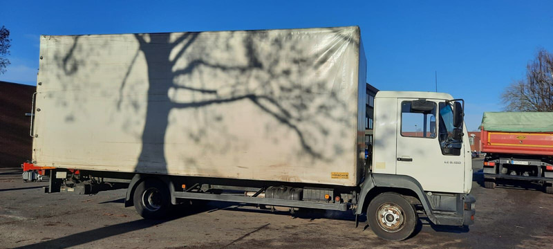 MAN L2000 - Camion furgon: Foto 2 MAN L2000 - Camion furgon: Foto 2