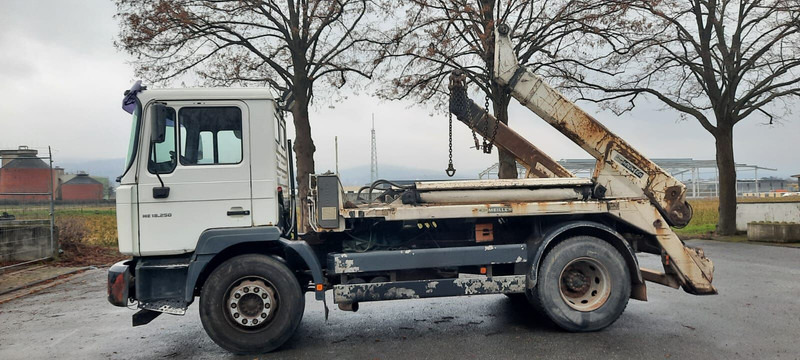 MAN M38 - Camion container de gunoi: Foto 3 MAN M38 - Camion container de gunoi: Foto 3