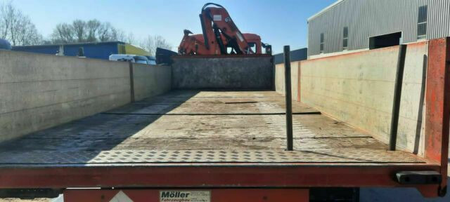 MAN ME18.284 mit Kran Not Aus Hiab 122B - Camion platformă, Camion cu macara: Foto 5 MAN ME18.284 mit Kran Not Aus Hiab 122B - Camion platformă, Camion cu macara: Foto 5