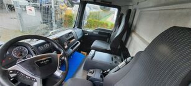 MAN TGM 12.250PS Plane/Spr.mit Anh. 120m3 - Camion cu prelată: Foto 5 MAN TGM 12.250PS Plane/Spr.mit Anh. 120m3 - Camion cu prelată: Foto 5