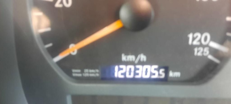 Mercedes-Benz 1824 Axor - Măturătoare stradală: Foto 5 Mercedes-Benz 1824 Axor - Măturătoare stradală: Foto 5