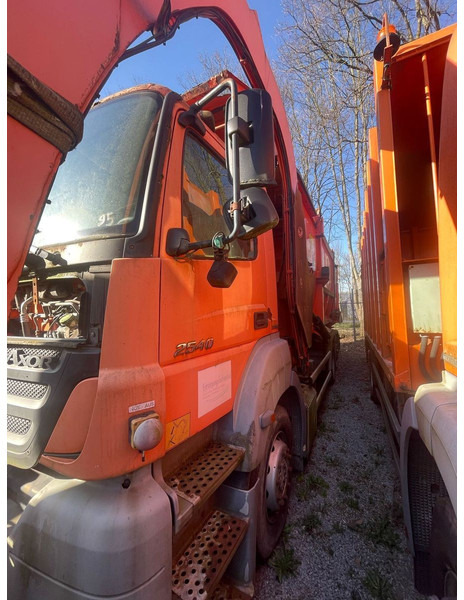 Mercedes-Benz 2540 Axor Müllwagen 6x2 Schalter Klima - Autogunoiere: Foto 2 Mercedes-Benz 2540 Axor Müllwagen 6x2 Schalter Klima - Autogunoiere: Foto 2