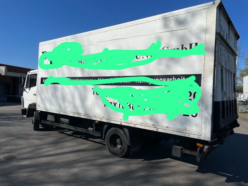 Mercedes-Benz 811 Koffer Blatt/Blatt Gefedert - Camion furgon: Foto 5 Mercedes-Benz 811 Koffer Blatt/Blatt Gefedert - Camion furgon: Foto 5