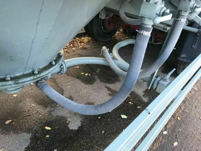 SPITZER SF 2734/2P Zement/Silo German Fahrzeug - Semiremorcă siloz: Foto 4 SPITZER SF 2734/2P Zement/Silo German Fahrzeug - Semiremorcă siloz: Foto 4