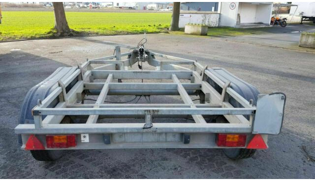 Trebbiner Abrollanhänger/Absetzer - Peridoc: Foto 2 Trebbiner Abrollanhänger/Absetzer - Peridoc: Foto 2