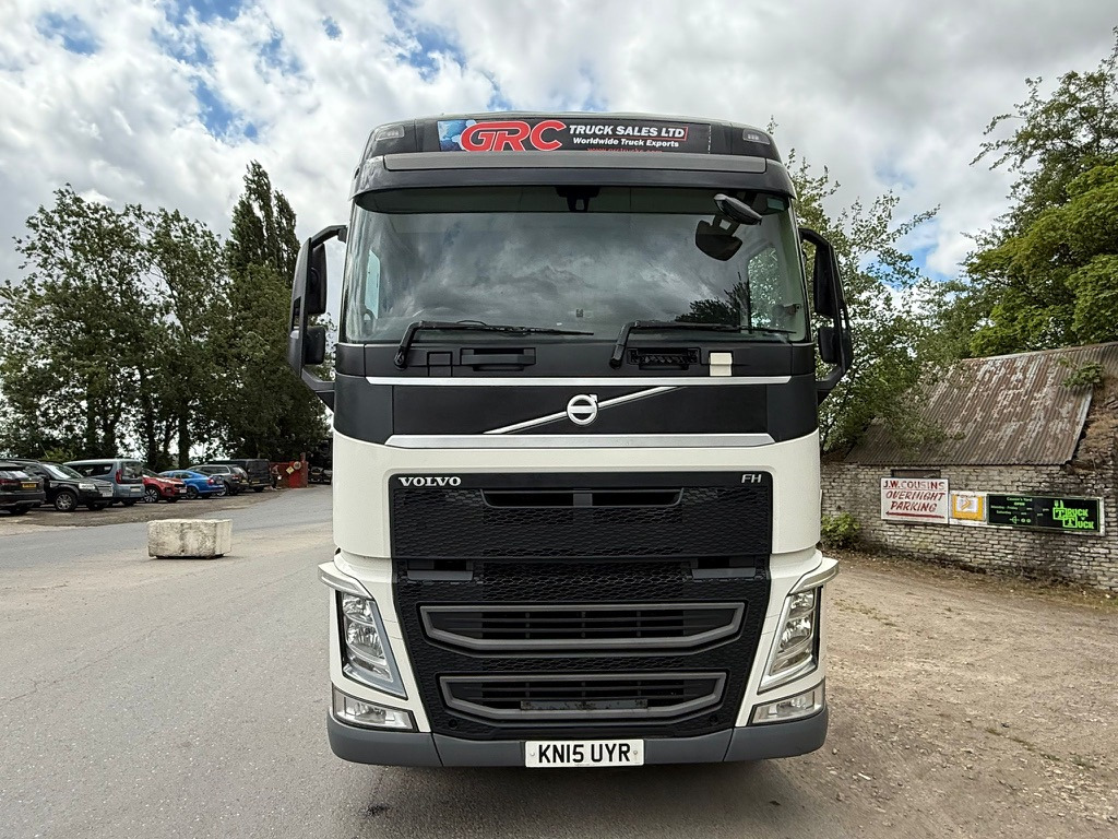 2015 Volvo FH 460 Tractor Unit - Cap tractor: Foto 3 2015 Volvo FH 460 Tractor Unit - Cap tractor: Foto 3