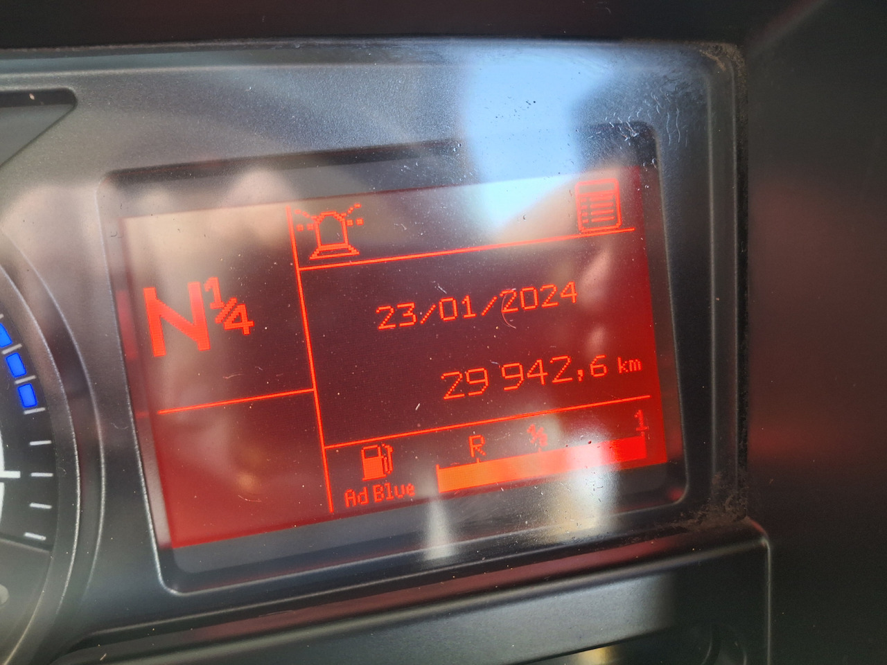 Măturătoare stradală RENAULT C280 Kehrmaschine Zamiatarka SEMAT Zoeller FAUN Karcher L/R 2 Motoren 2018r 740 Mth Euro 6: Foto 40 Măturătoare stradală RENAULT C280 Kehrmaschine Zamiatarka SEMAT Zoeller FAUN Karcher L/R 2 Motoren 2018r 740 Mth Euro 6: Foto 40