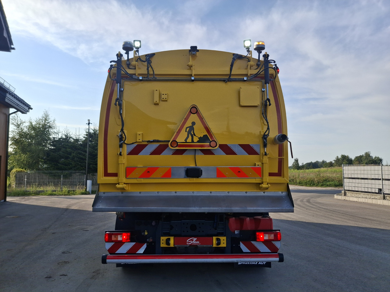 VOLVO FMX 420 Zamiatarka Kehrmaschine Euro 6 PM2.5 BROCK VS 7 TECH Karcher L/R 2145 Mth 2021r - Măturătoare stradală: Foto 5 VOLVO FMX 420 Zamiatarka Kehrmaschine Euro 6 PM2.5 BROCK VS 7 TECH Karcher L/R 2145 Mth 2021r - Măturătoare stradală: Foto 5