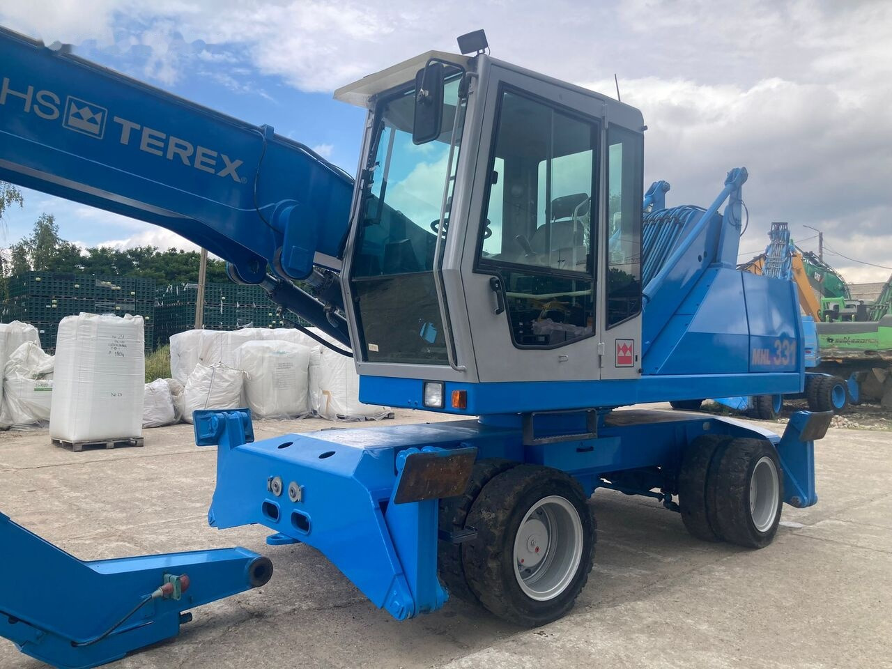 Fuchs MHL 331 C with Generator - Excavator pentru manipulare de materiale: Foto 5 Fuchs MHL 331 C with Generator - Excavator pentru manipulare de materiale: Foto 5