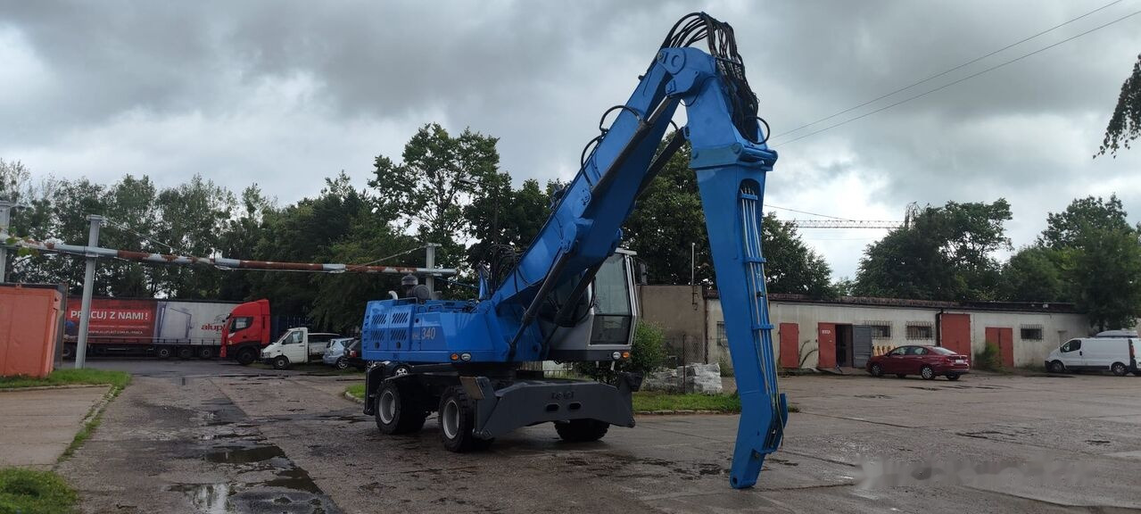 Fuchs MHL 340 D FQC magnet generator - Excavator pentru manipulare de materiale: Foto 4 Fuchs MHL 340 D FQC magnet generator - Excavator pentru manipulare de materiale: Foto 4