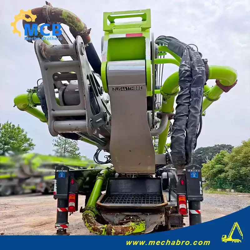 ZOOMLION ZLJ5441THBBE - Autopompă de beton: Foto 4 ZOOMLION ZLJ5441THBBE - Autopompă de beton: Foto 4