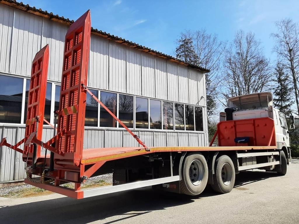 DAF 85.410 6X2 CAR TRANSPORTER - Camion transport auto: Foto 3 DAF 85.410 6X2 CAR TRANSPORTER - Camion transport auto: Foto 3