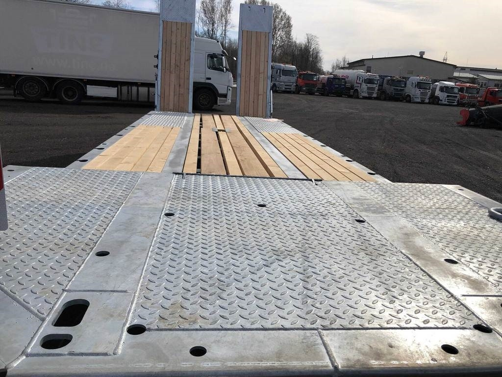 Fliegl DTS-S 300 - Remorcă transport agabaritic: Foto 5 Fliegl DTS-S 300 - Remorcă transport agabaritic: Foto 5