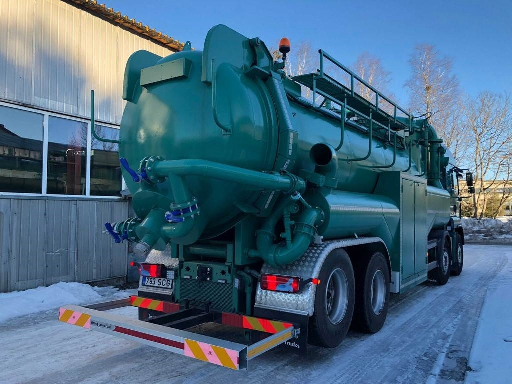 MAN TGA 35.480 8X2-4 BL DRY VACUUM 353kW - Maşină pentru vidanjări: Foto 3 MAN TGA 35.480 8X2-4 BL DRY VACUUM 353kW - Maşină pentru vidanjări: Foto 3